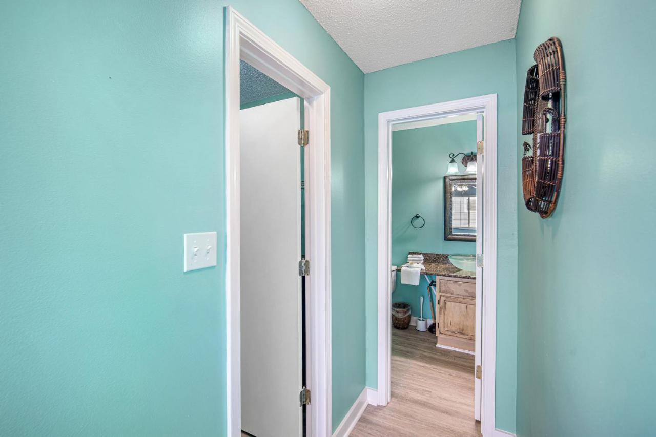 Coral Breeze By Albvr - Pet Friendly 3br, 2ba House - Just Steps To The Holiday home